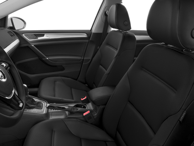 2017 Volkswagen Golf Base