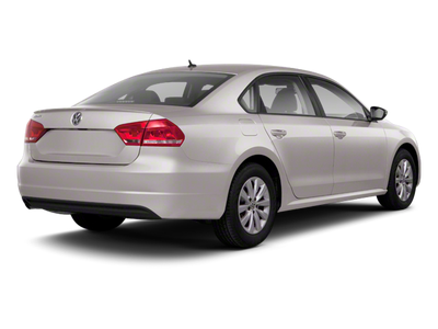 2013 Volkswagen Passat Base