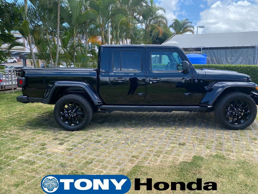 2025 Jeep Gladiator Nighthawk