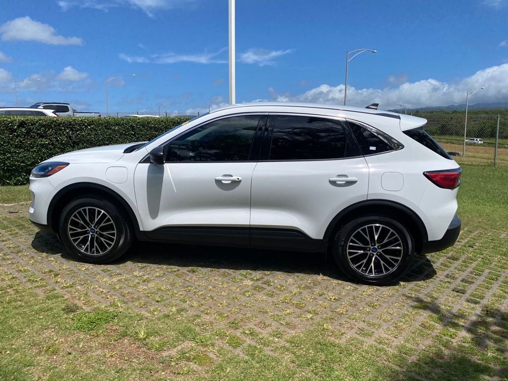 2022 Ford Escape Plug-In Hybrid SE