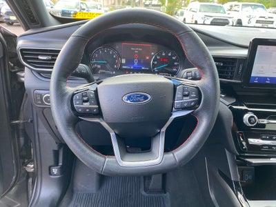 2024 Ford Explorer ST-Line
