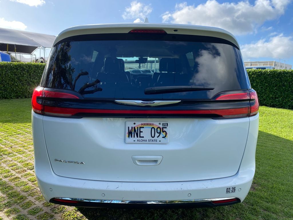 2022 Chrysler Pacifica Touring L