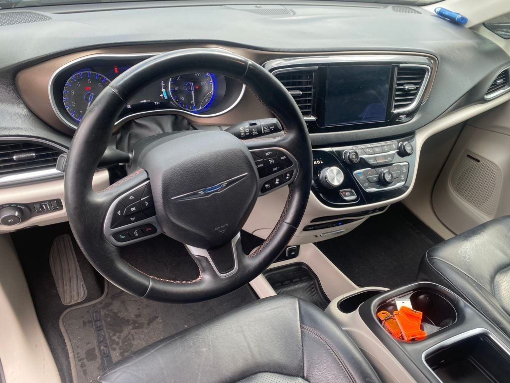 2017 Chrysler Pacifica Touring L Plus