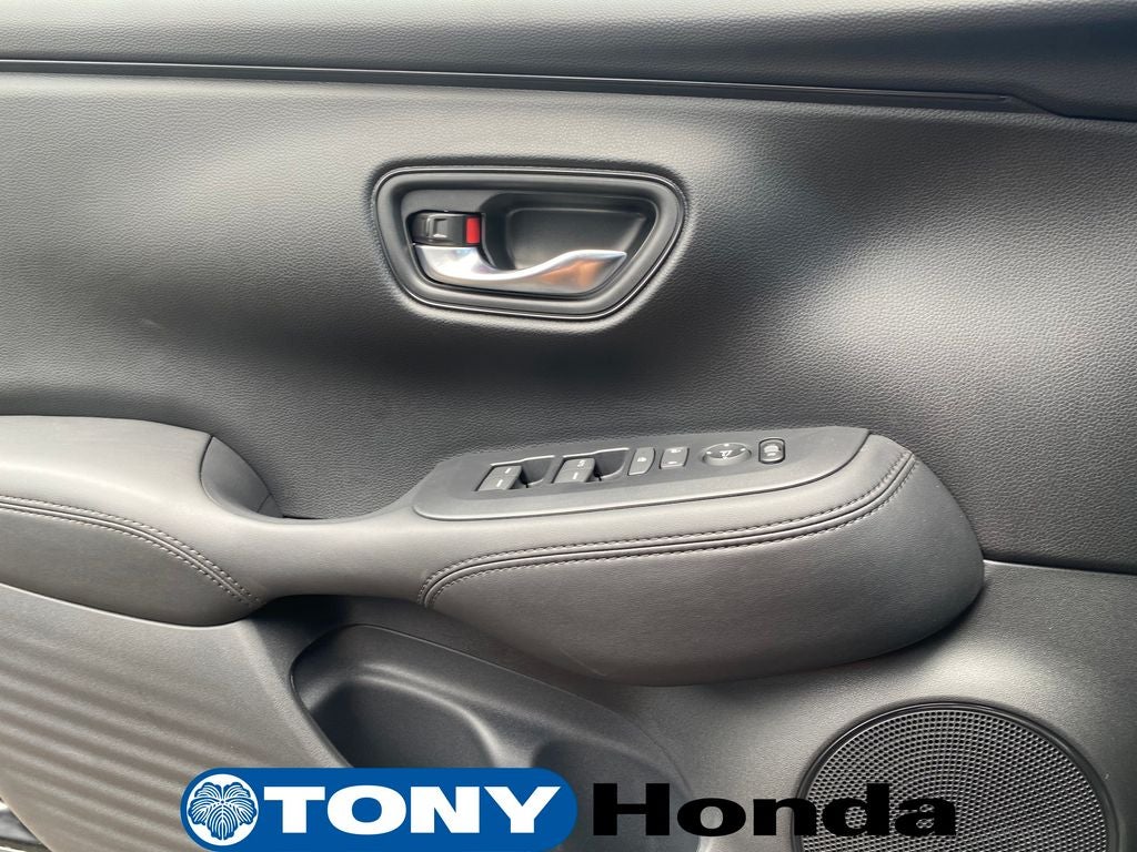 2026 Honda HR-V LX