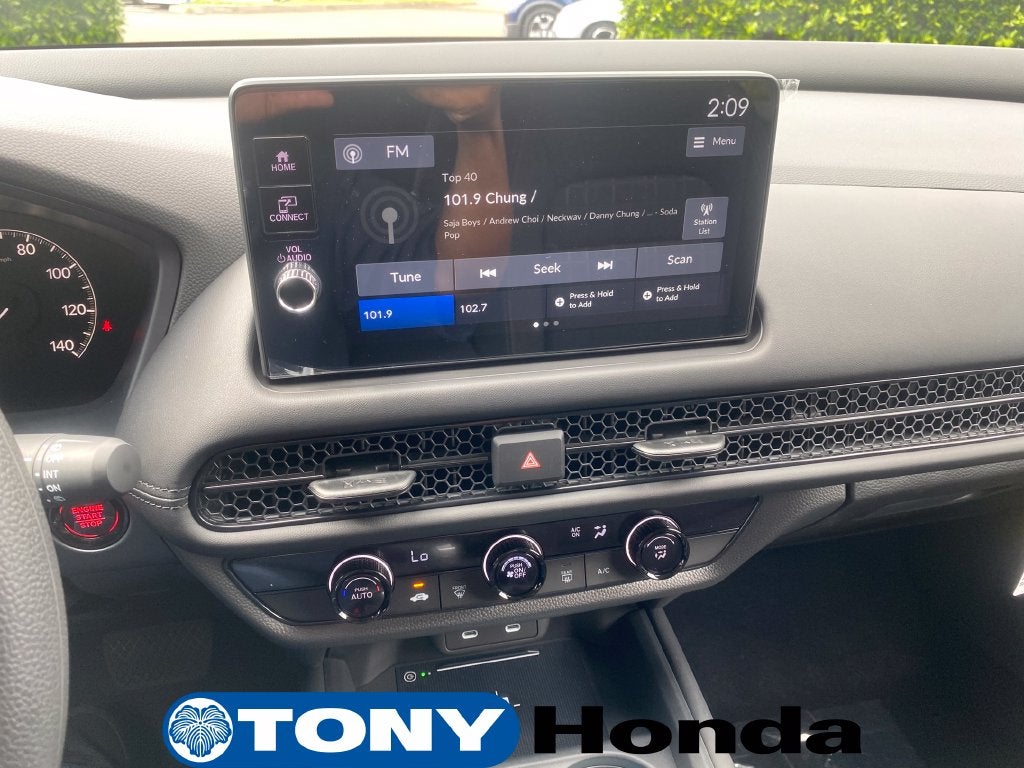 2027 Honda HR-V LX