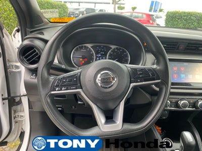2019 Nissan Kicks S
