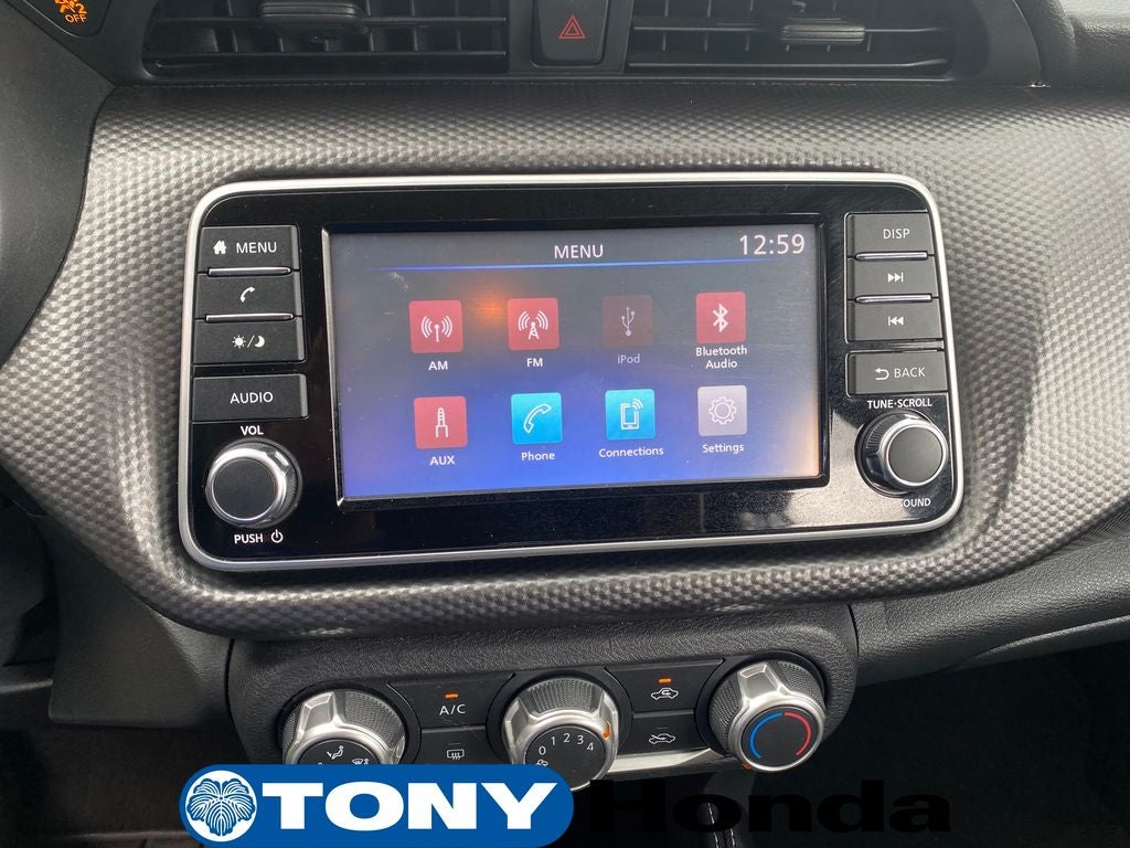 2019 Nissan Kicks S