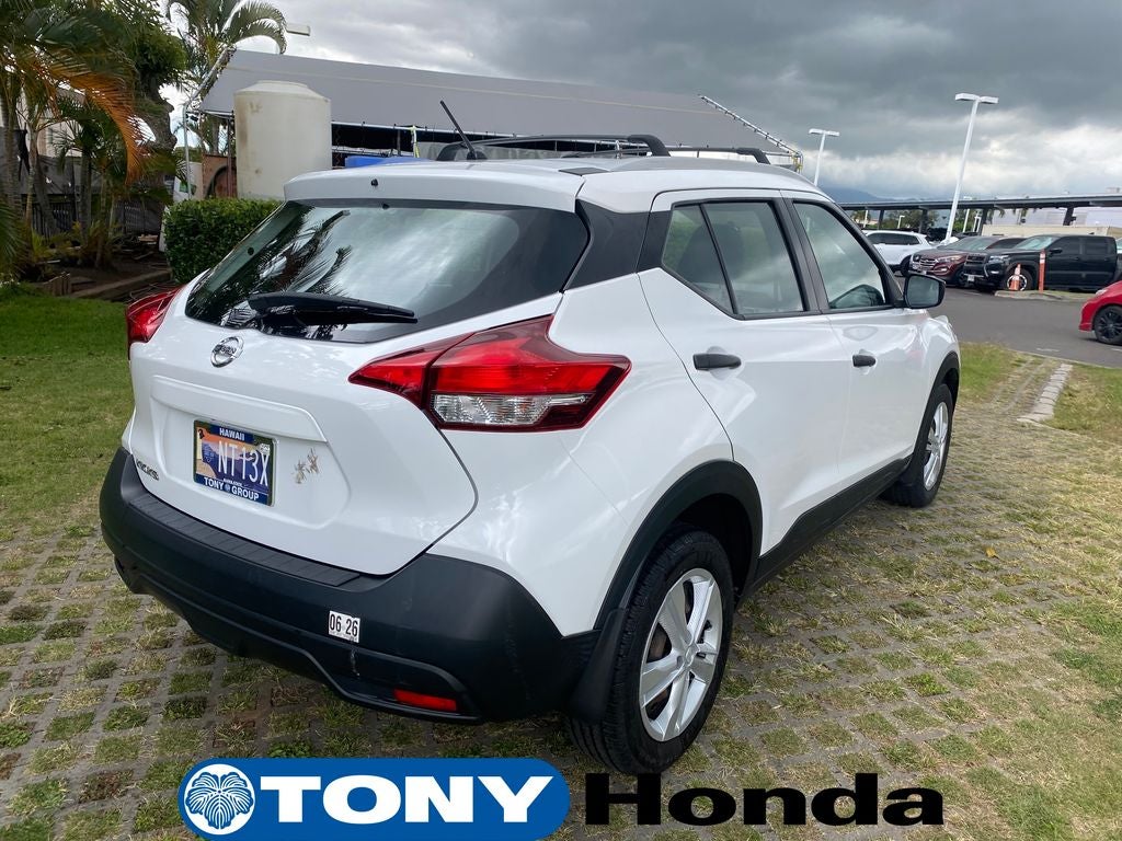 2019 Nissan Kicks S