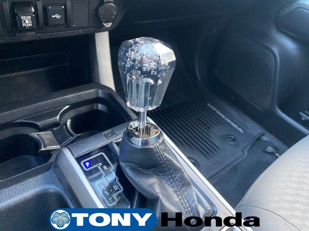 2020 Toyota Tacoma SR5 V6