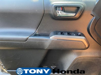 2022 Toyota Tacoma TRD Sport V6