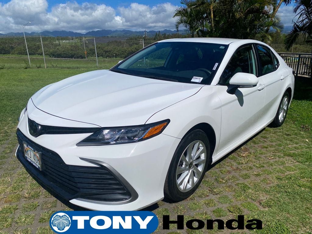 2024 Toyota Camry LE