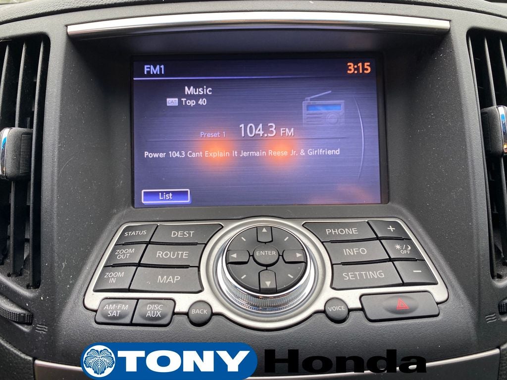 2015 INFINITI Q40 Base