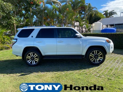 2019 Toyota 4Runner SR5