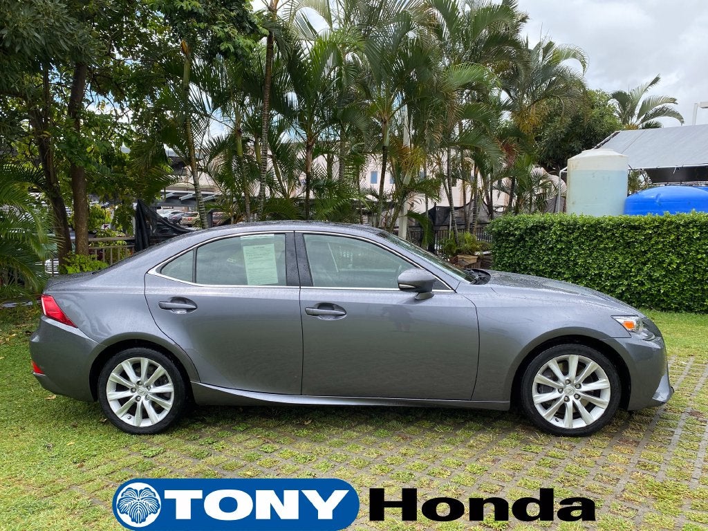 2016 Lexus IS 200t