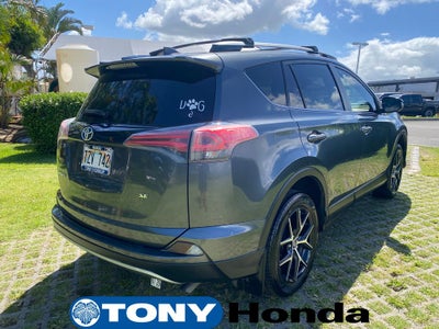 2017 Toyota RAV4 SE