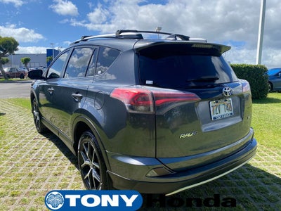 2017 Toyota RAV4 SE
