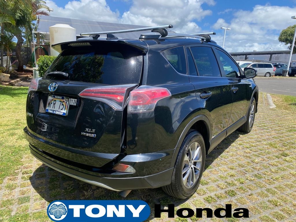 2017 Toyota RAV4 Hybrid XLE
