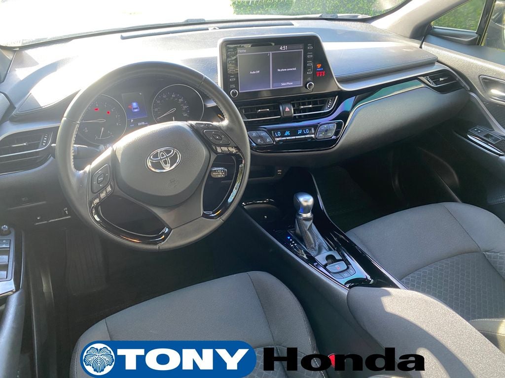 2022 Toyota C-HR XLE