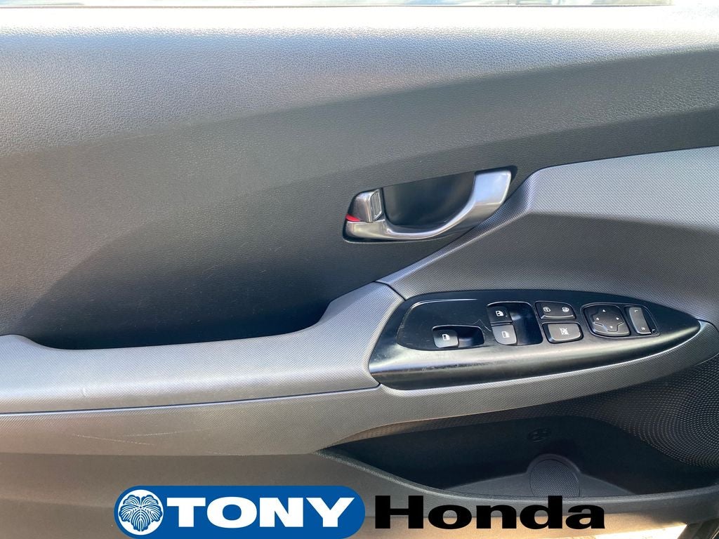 2020 Hyundai Veloster 2.0 Premium