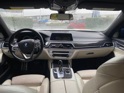 2017 BMW 7 Series 740i