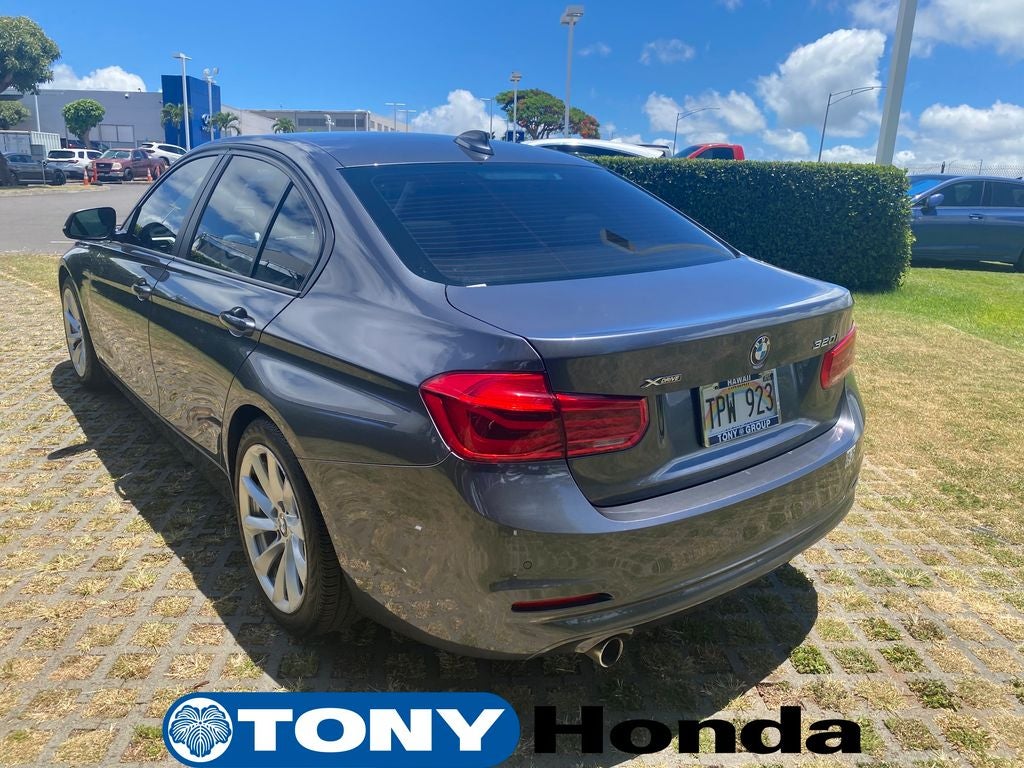 2018 BMW 3 Series 320i xDrive