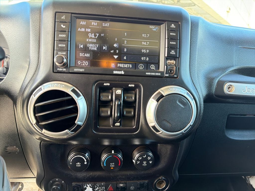 2016 Jeep Wrangler Unlimited Sahara