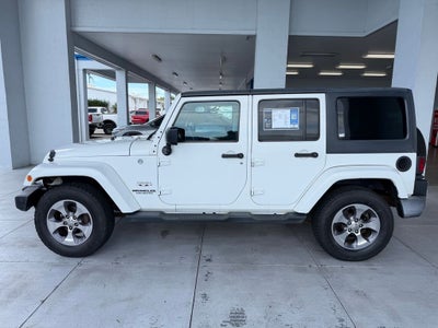 2016 Jeep Wrangler Unlimited Sahara