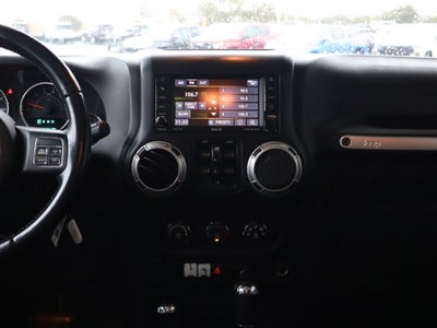 2016 Jeep Wrangler Unlimited Sahara