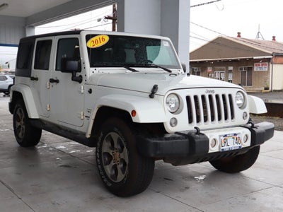 2016 Jeep Wrangler Unlimited Sahara