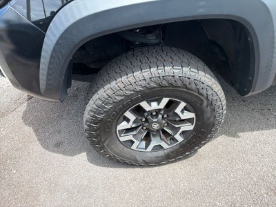 2022 Toyota Tacoma TRD Off-Road V6