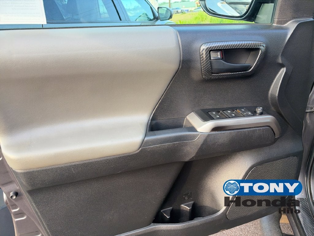 2022 Toyota Tacoma SR5 V6