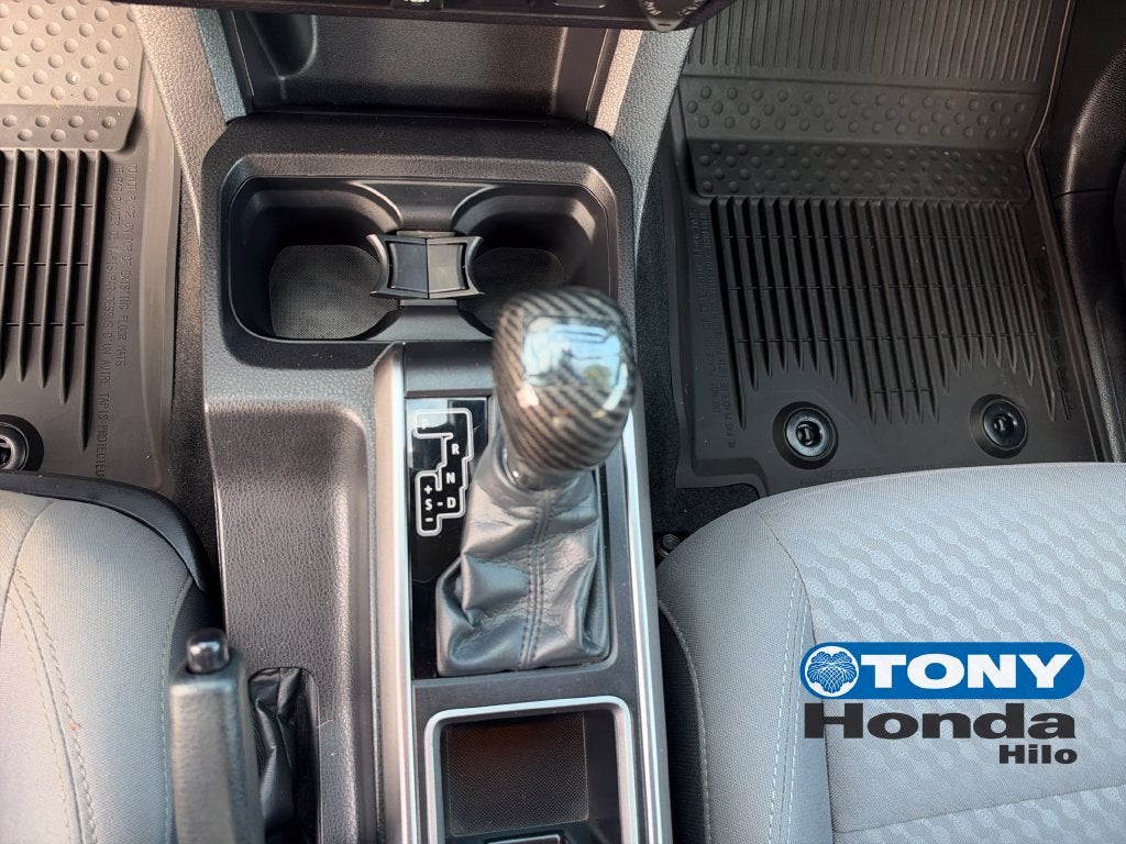 2022 Toyota Tacoma SR5 V6