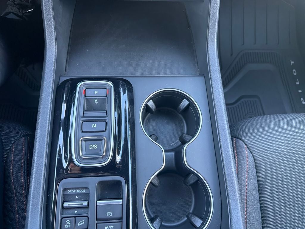 2025 Honda Pilot Sport