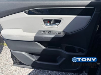 2023 Honda Pilot Sport 8 Passenger