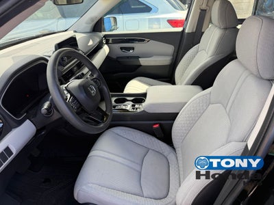 2023 Honda Pilot Sport 8 Passenger