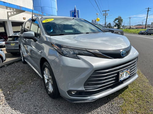 2022 Toyota Sienna Woodland Edition