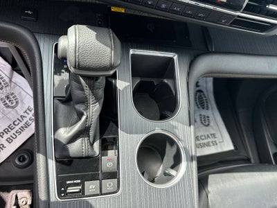 2022 Toyota Sienna Woodland Edition