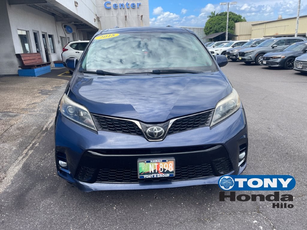 2018 Toyota Sienna SE 8 Passenger
