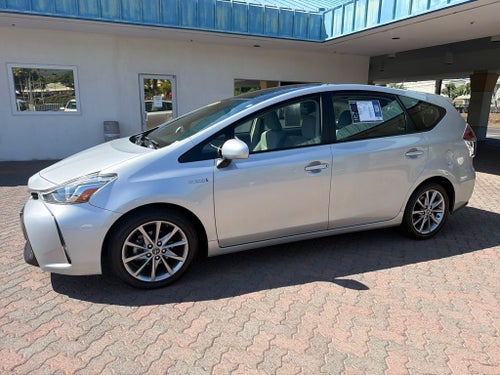 2017 Toyota Prius v Two