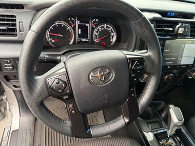 2022 Toyota 4Runner TRD Off-Road