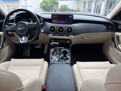 2022 Kia Stinger GT-Line