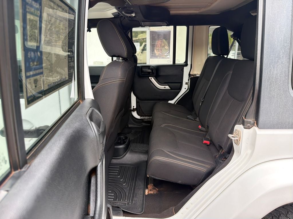 2016 Jeep Wrangler Unlimited Sahara