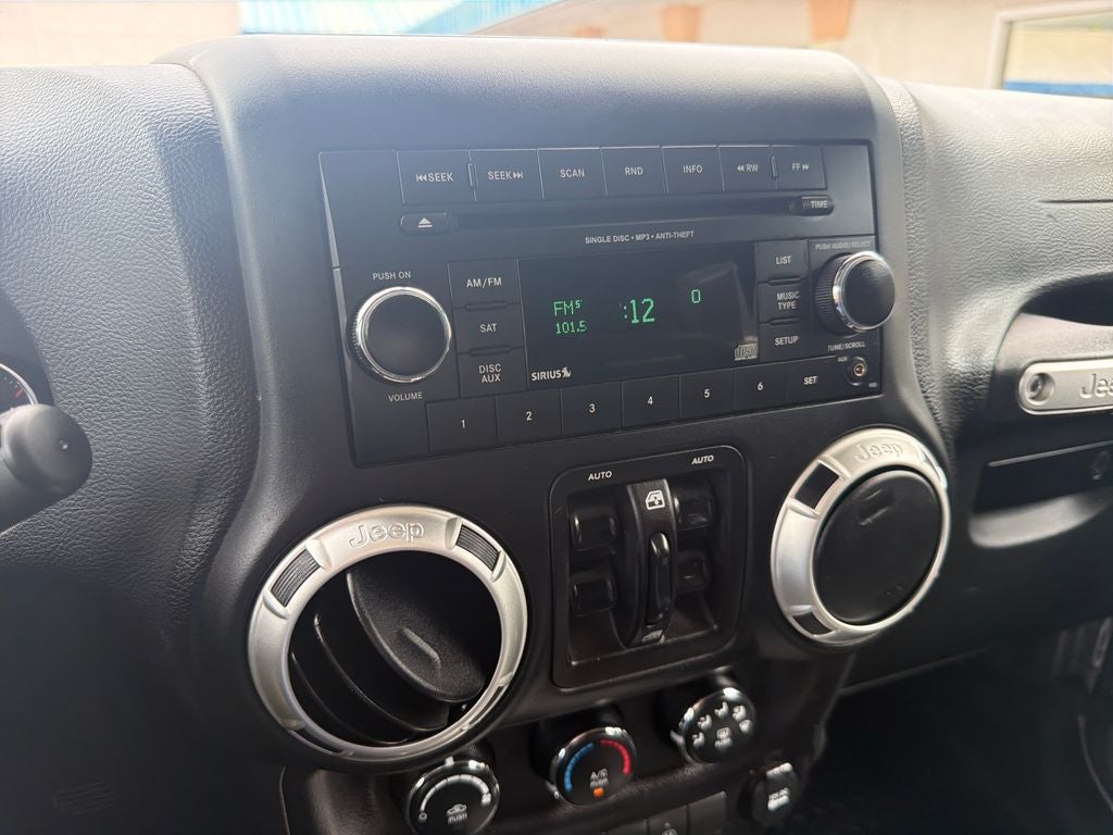 2018 Jeep Wrangler JK Unlimited Sahara