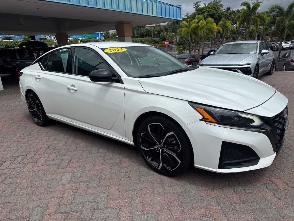 2023 Nissan Altima 2.5 SR