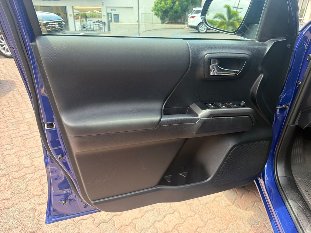 2023 Toyota Tacoma SR V6