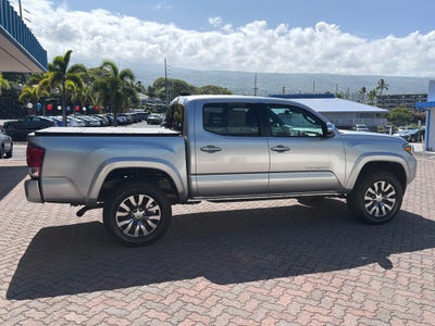 2022 Toyota Tacoma Limited V6
