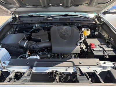 2022 Toyota Tacoma Limited V6