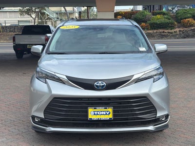 2025 Toyota Sienna XLE