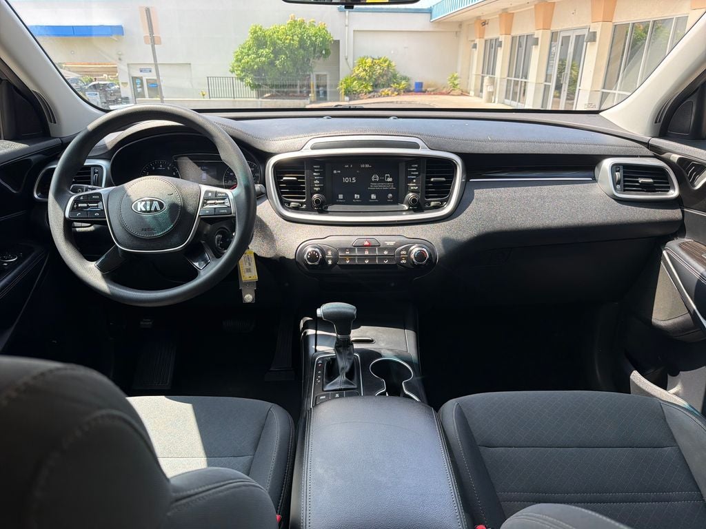 2020 Kia Sorento LX