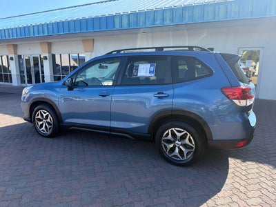 2024 Subaru Forester Premium